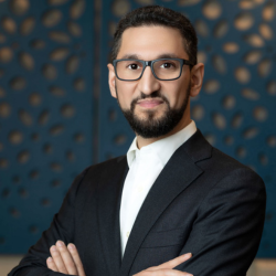 Headshot of Ehsan Hajabbassi